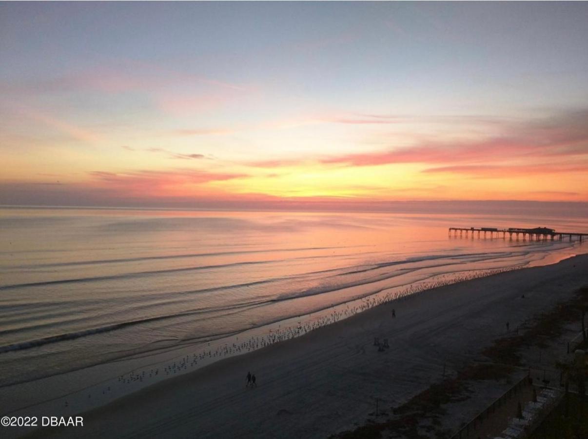 Beach Oasis 704 Lovely Daytona Ocean Front For 5 Sleeps Up To 12 Daytona Beach Exterior foto